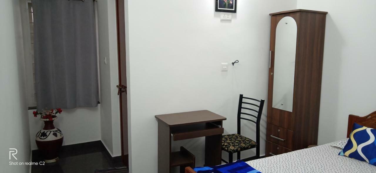 Hotel Bethel Residency Kochi Zewnętrze zdjęcie