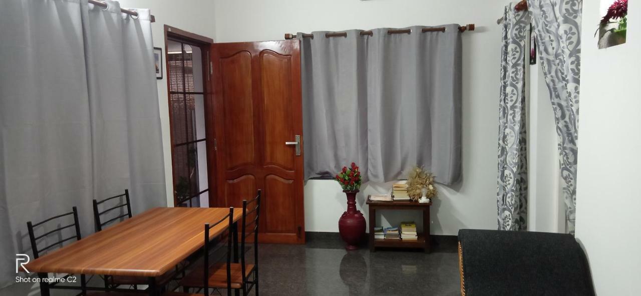 Hotel Bethel Residency Kochi Zewnętrze zdjęcie